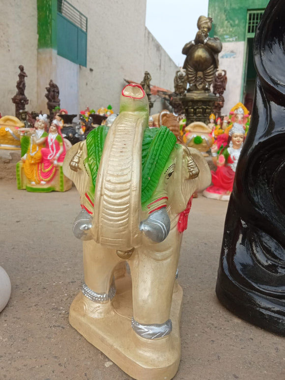 Elephant idols